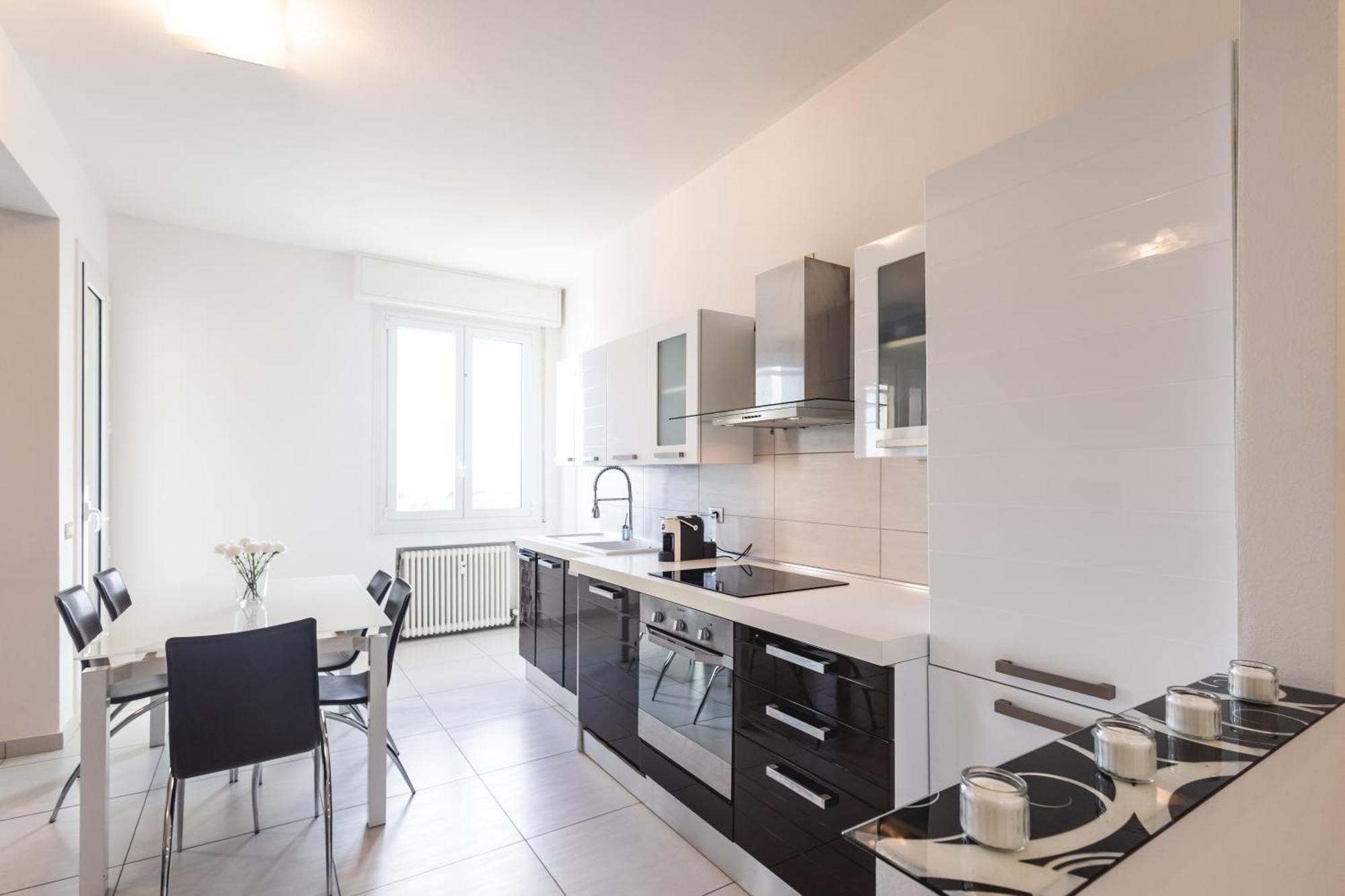 Ravenna Sky View Apartment ภายนอก รูปภาพ