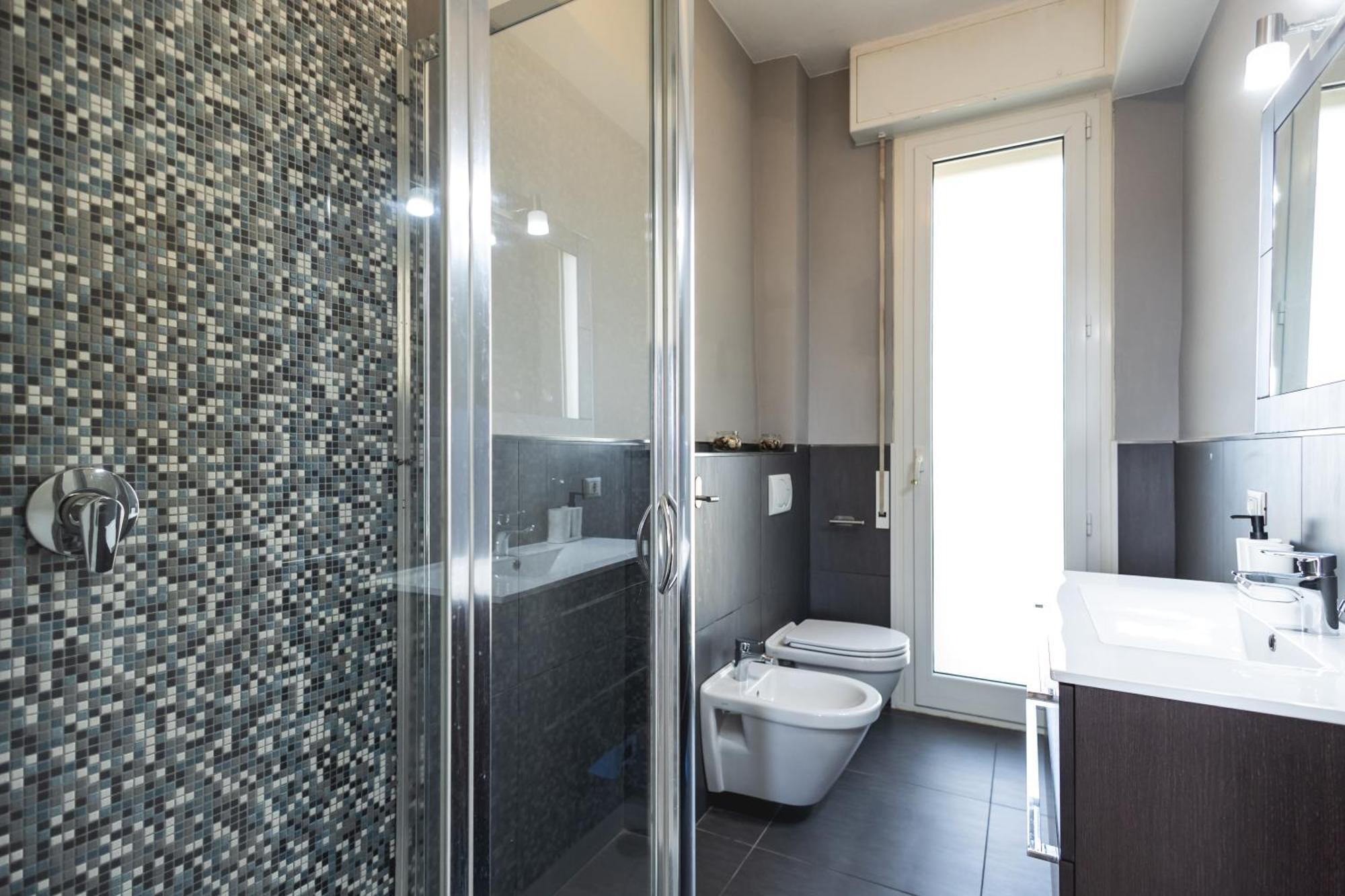 Ravenna Sky View Apartment ภายนอก รูปภาพ