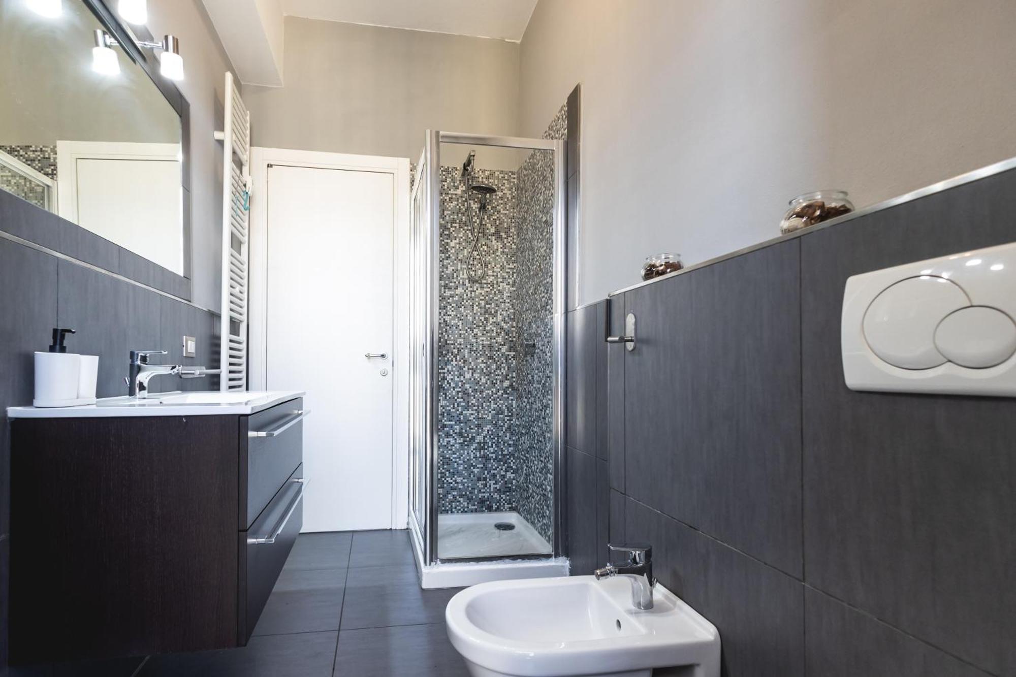 Ravenna Sky View Apartment ภายนอก รูปภาพ